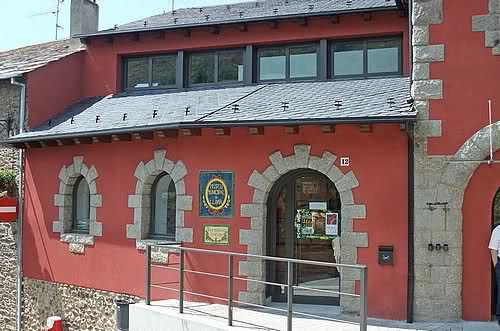 Fachada-farmacia.jpg
